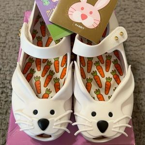 Mini Melissa White Bunnies